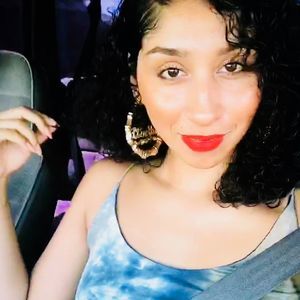 Meet your Posher, Katrina